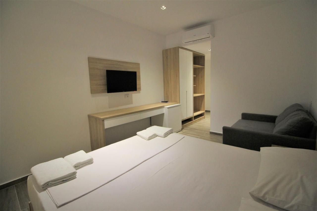 Hotel Ksamili Exteriér fotografie