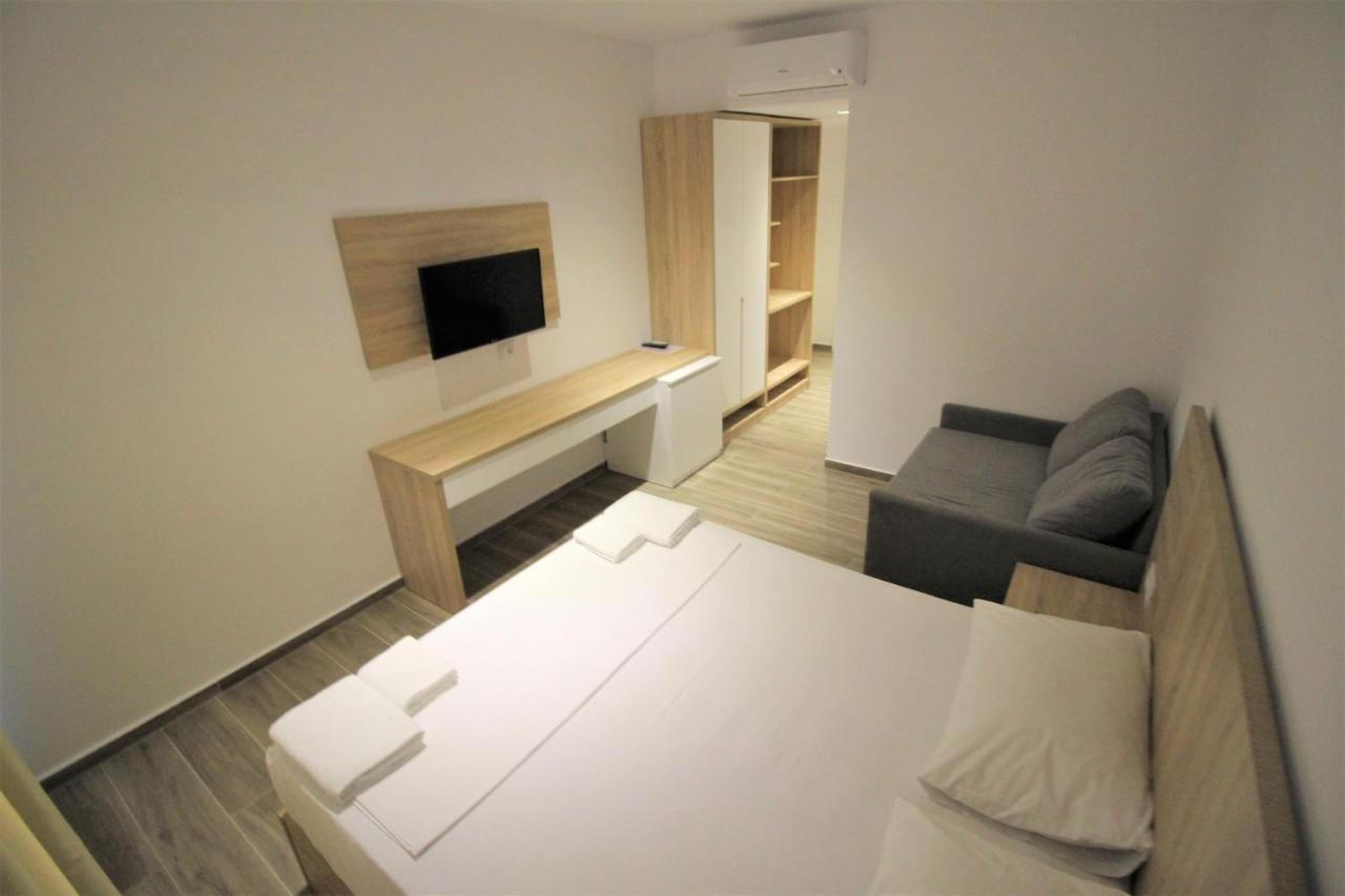 Hotel Ksamili Exteriér fotografie