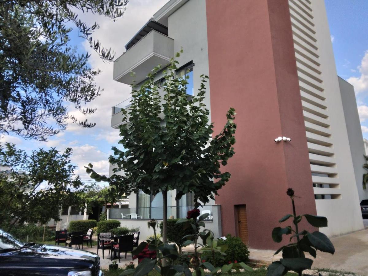 Hotel Ksamili Exteriér fotografie