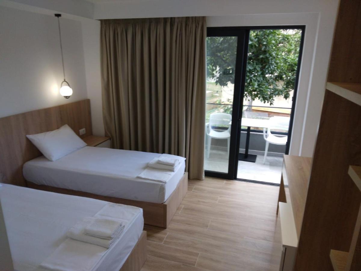 Hotel Ksamili Exteriér fotografie