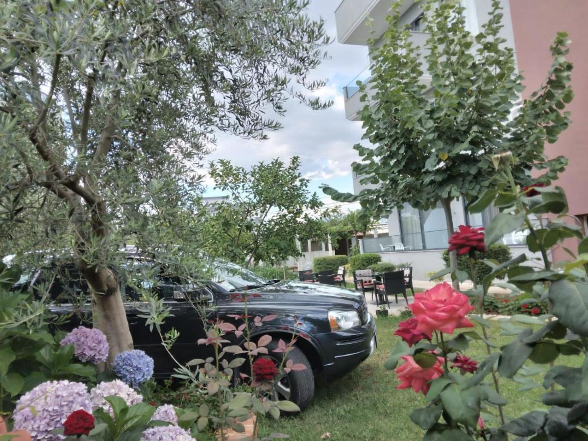 Hotel Ksamili Exteriér fotografie