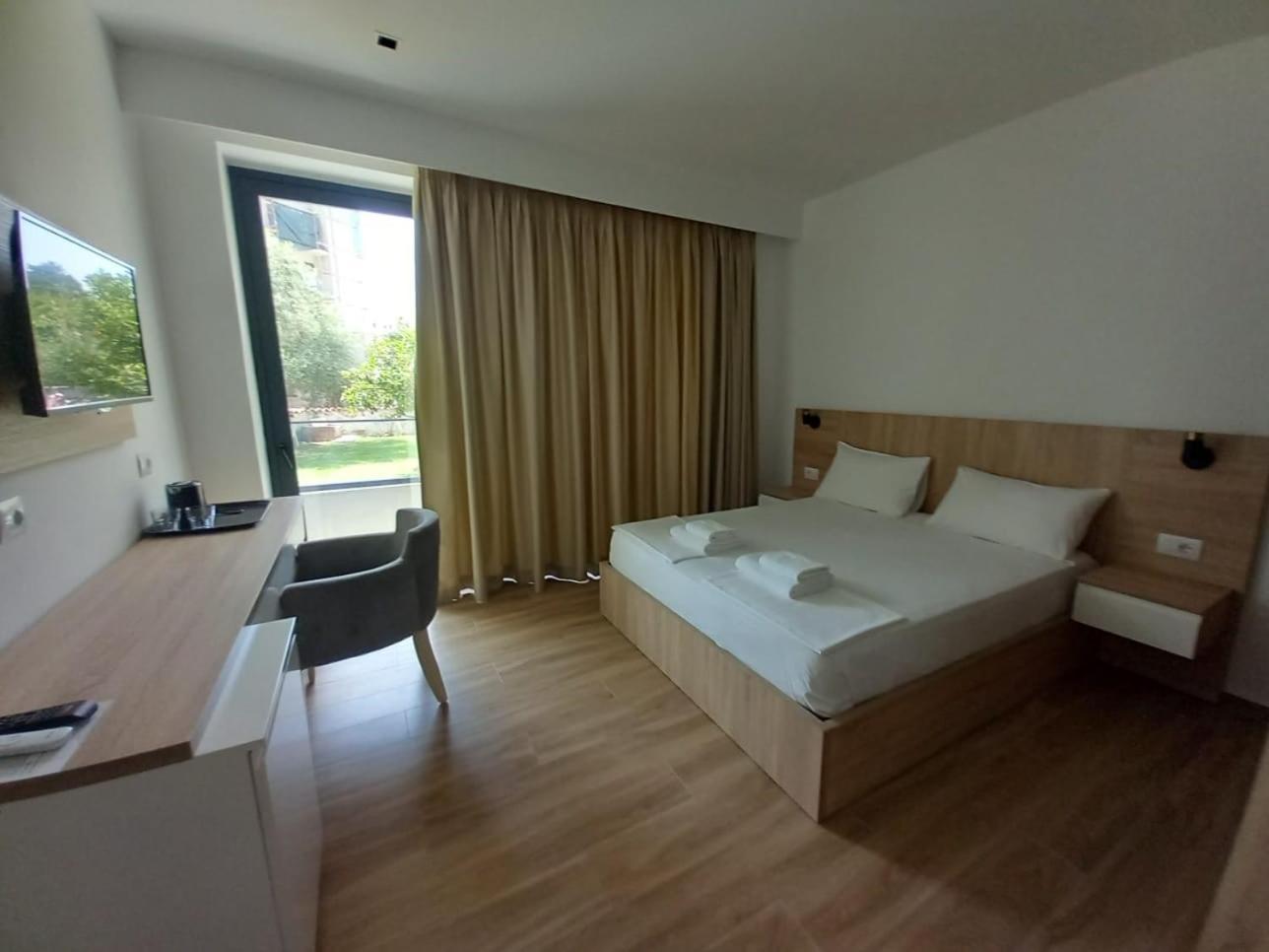 Hotel Ksamili Exteriér fotografie
